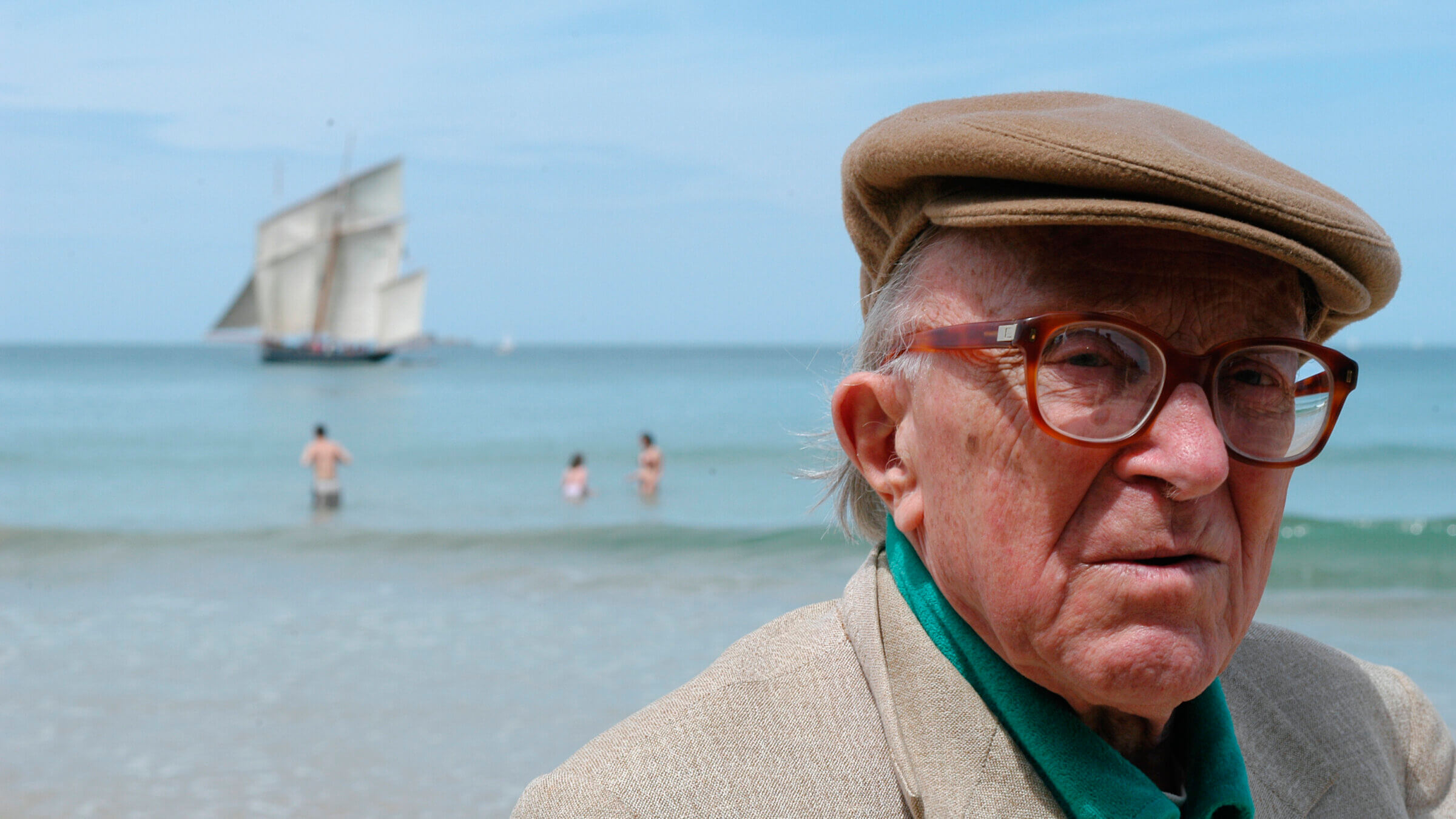  Boris Pahor poses at the Saint Malo Book Fair in 2003.