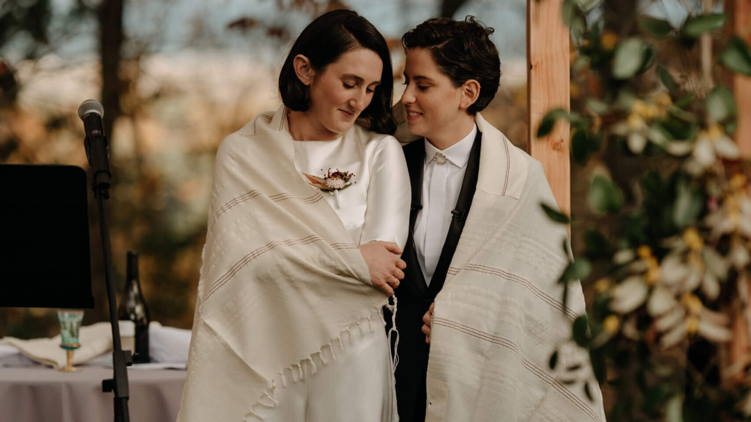 Tamar Lindenbaum, left, and Sabina Tilevitz pose for a wedding photo.