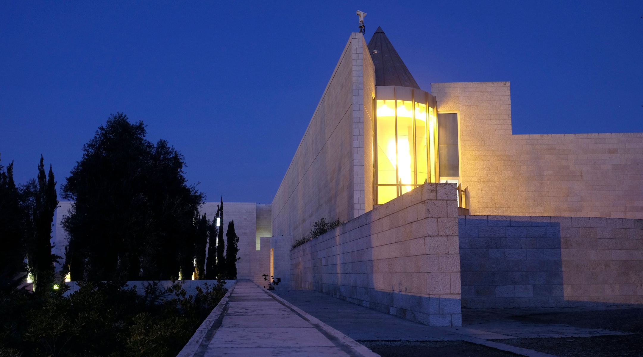 A view of the Israeli Supreme Court in Jerusalem. (Eddie Gerald via Getty Images)