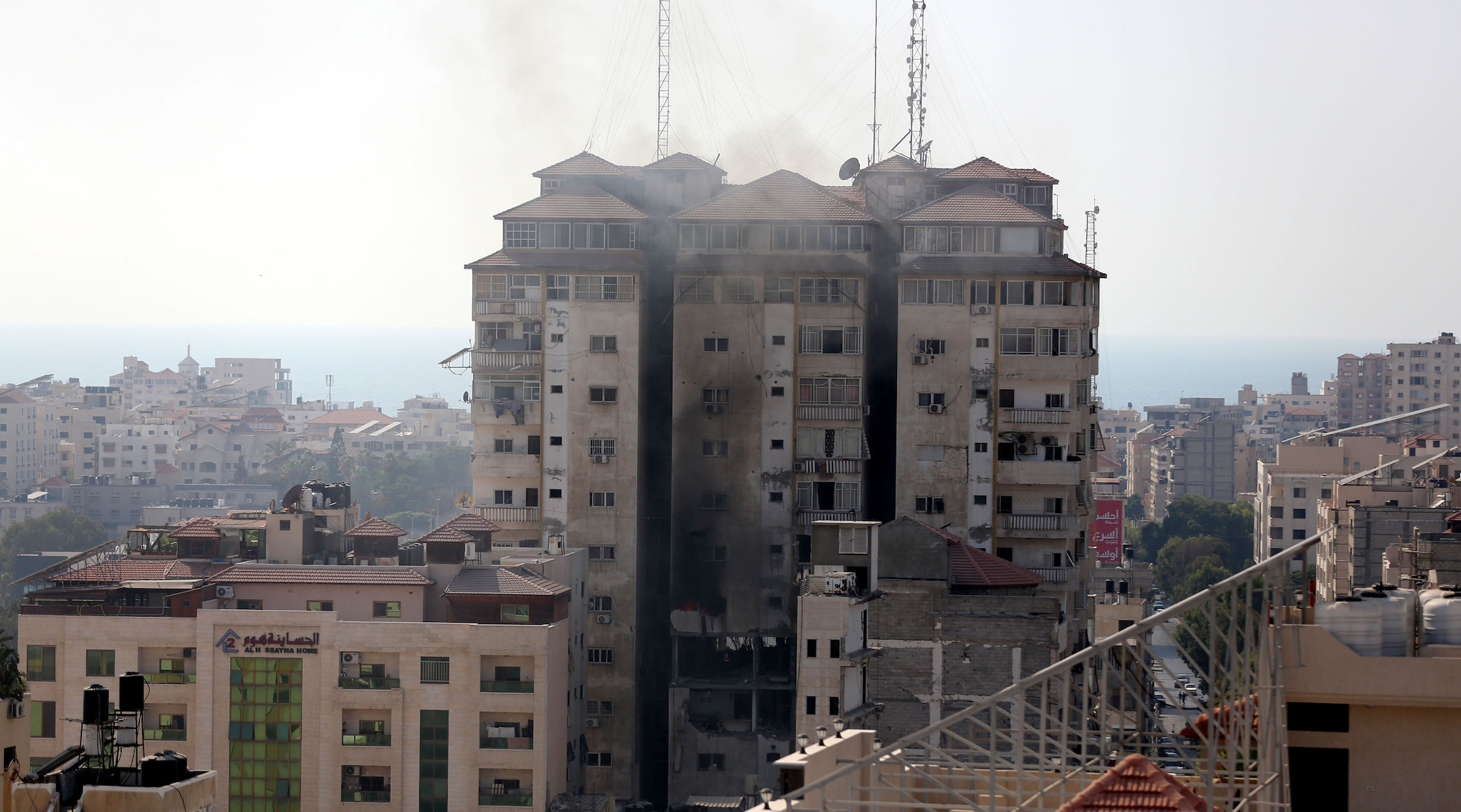 Smoke rises from a building hit with missiles from Israel in the Gaza Strip, Aug. 5, 2022. (Mustafa Hassona/Anadolu Agency via Getty Images)