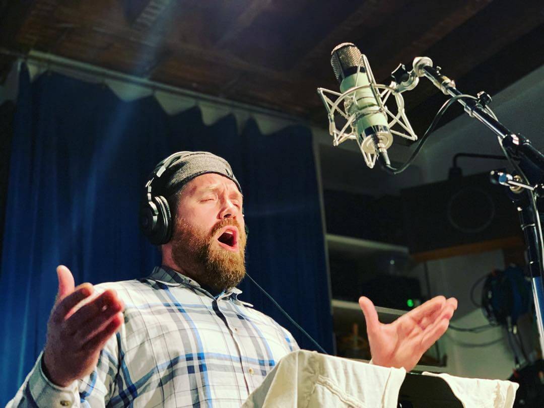 Yoel Kohn singing cantorial music on the album "Golden Ages: Brooklyn Chassidic Cantorial Revival Today" 