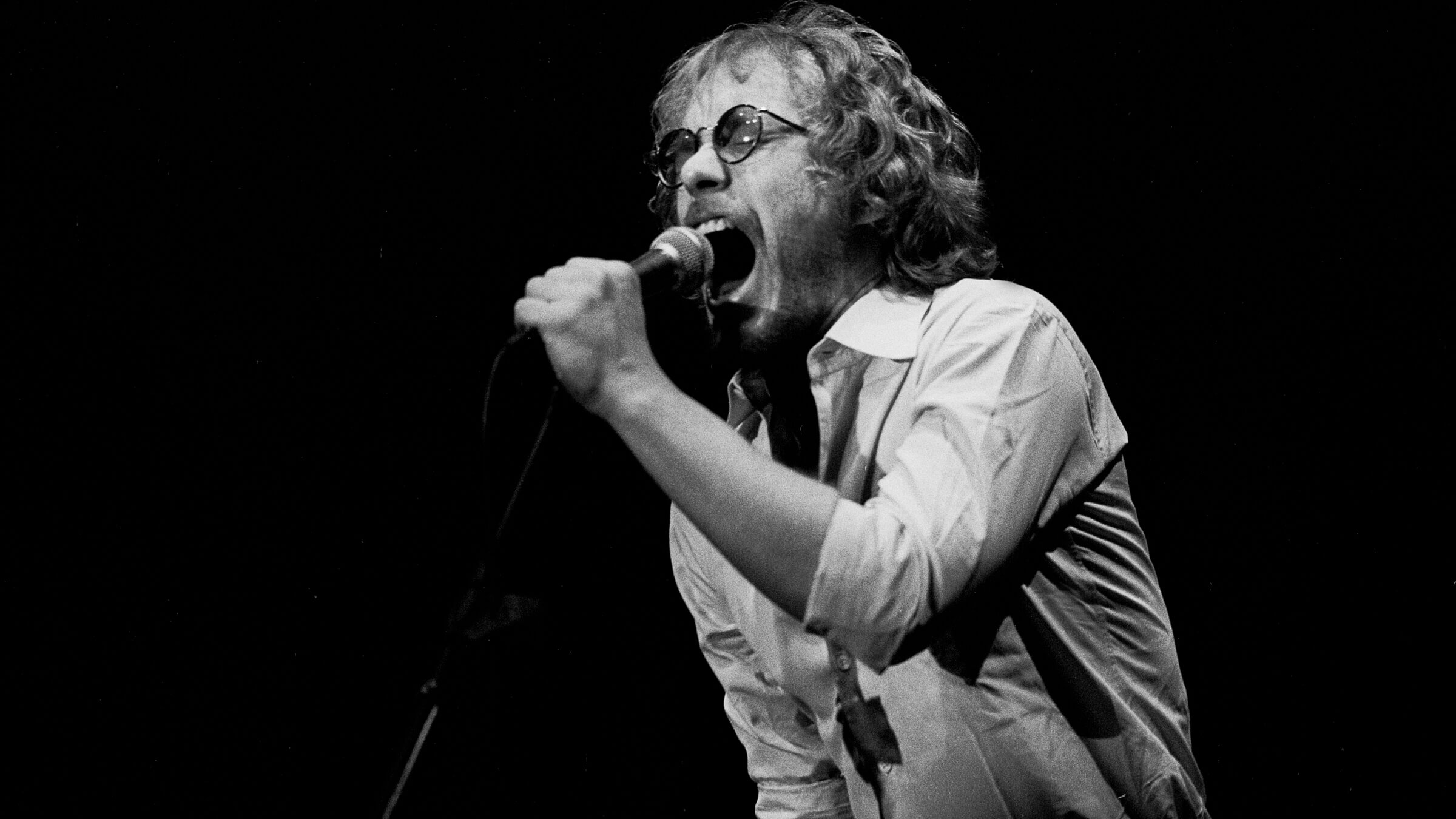 Warren Zevon performs at Chicago's Park West in 1982.