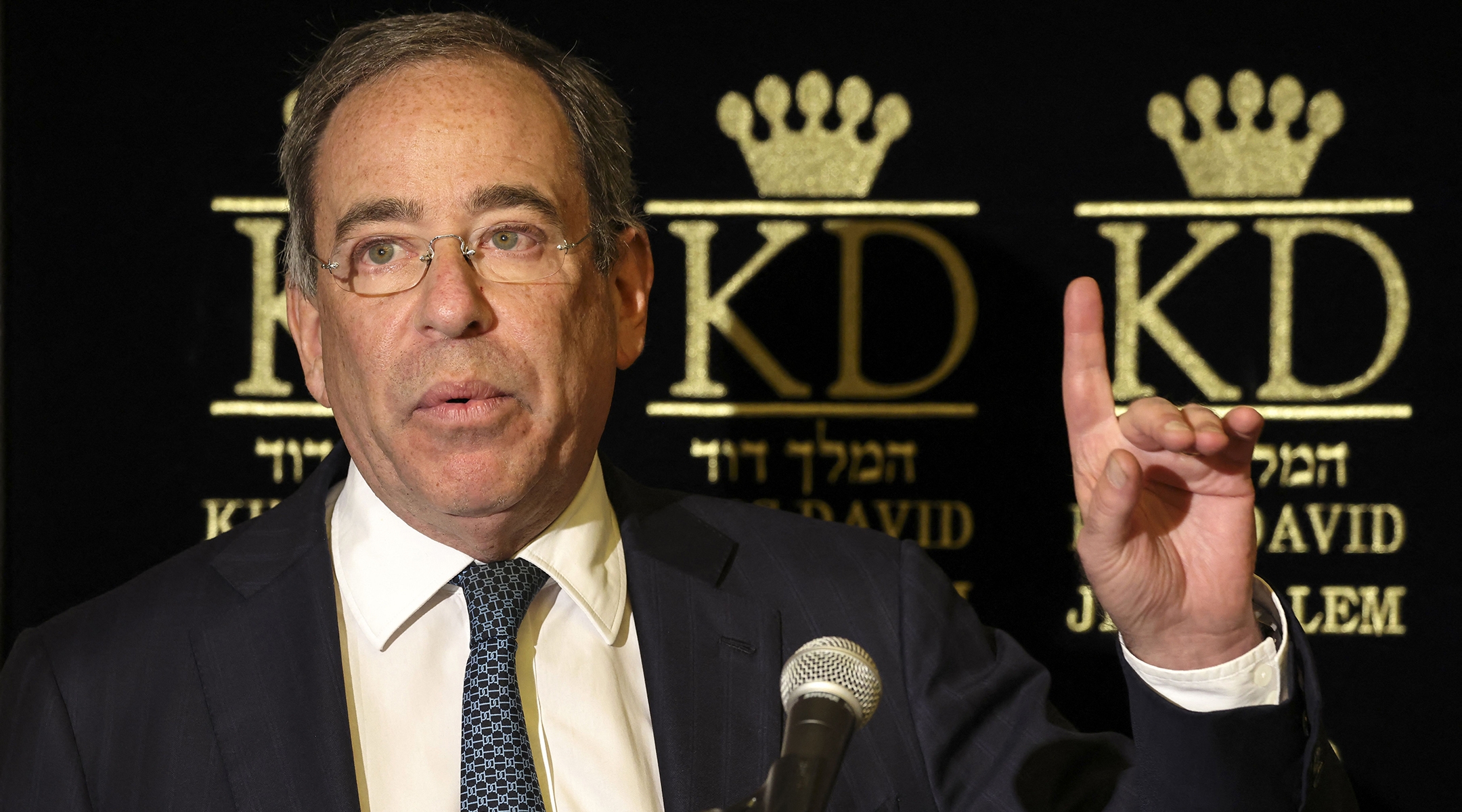 Tom Nides, the U.S. ambassador to Israel, speaks to the Foreign Press Association at the King David Hotel in Jerusalem, Sept. 7, 2022. (Ronaldo Schemidt/AFP via Getty Images)