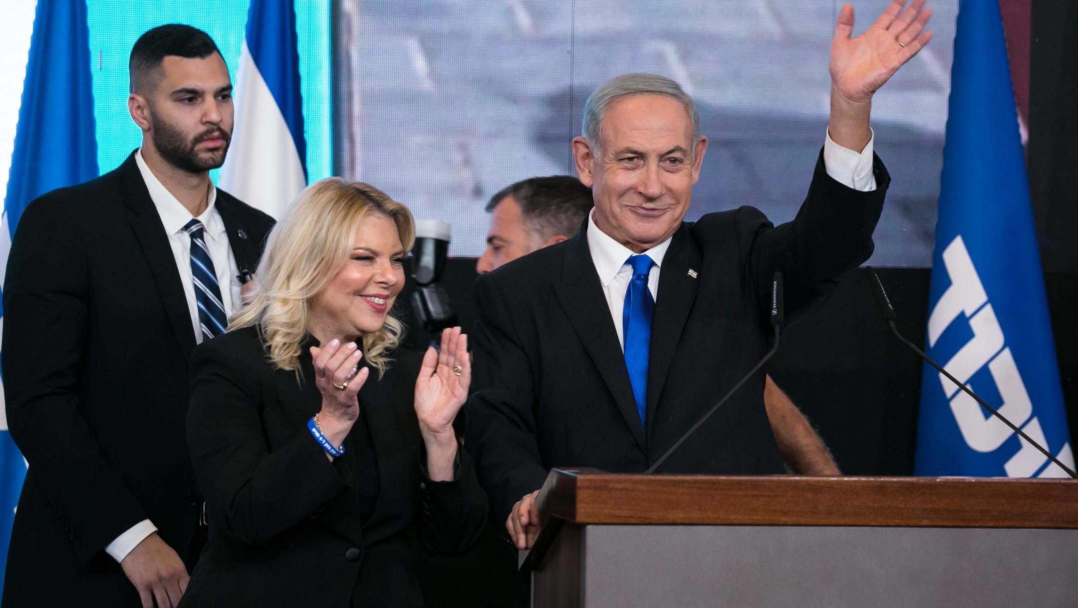 Former Israeli Prime Minister Benjamin Netanyahu and wife Sara Netanyahu greet supporters at an election night event for the Likud party, Nov. 1, 2022. (Amir Levy/Getty Images)