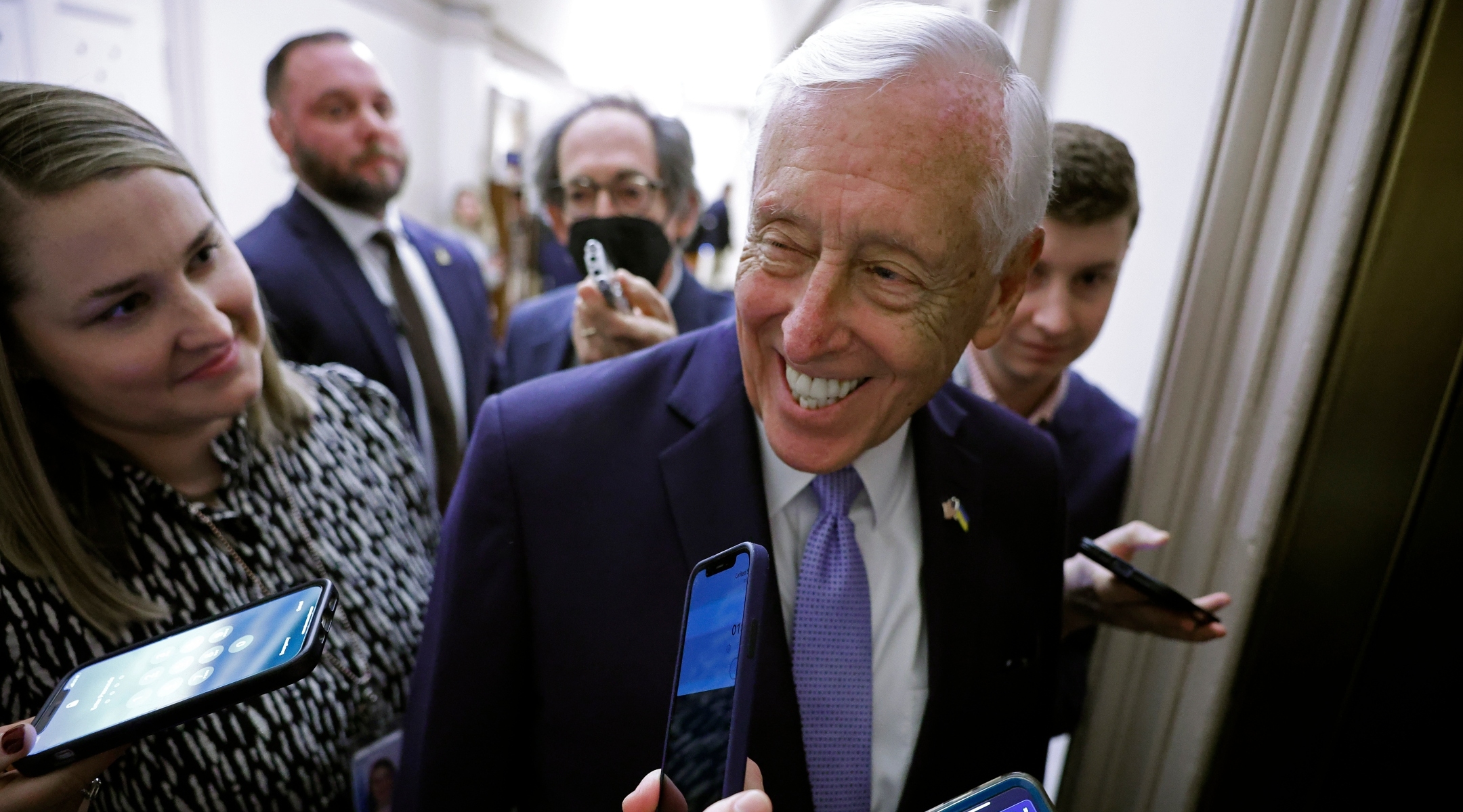 House Majority Leader Steny Hoyer, a Maryland Democtrat, is pursued by reporters as he leaves a Democratic whip meeting at the U.S. Capitol, Nov. 17, 2022. (Chip Somodevilla/Getty Images)