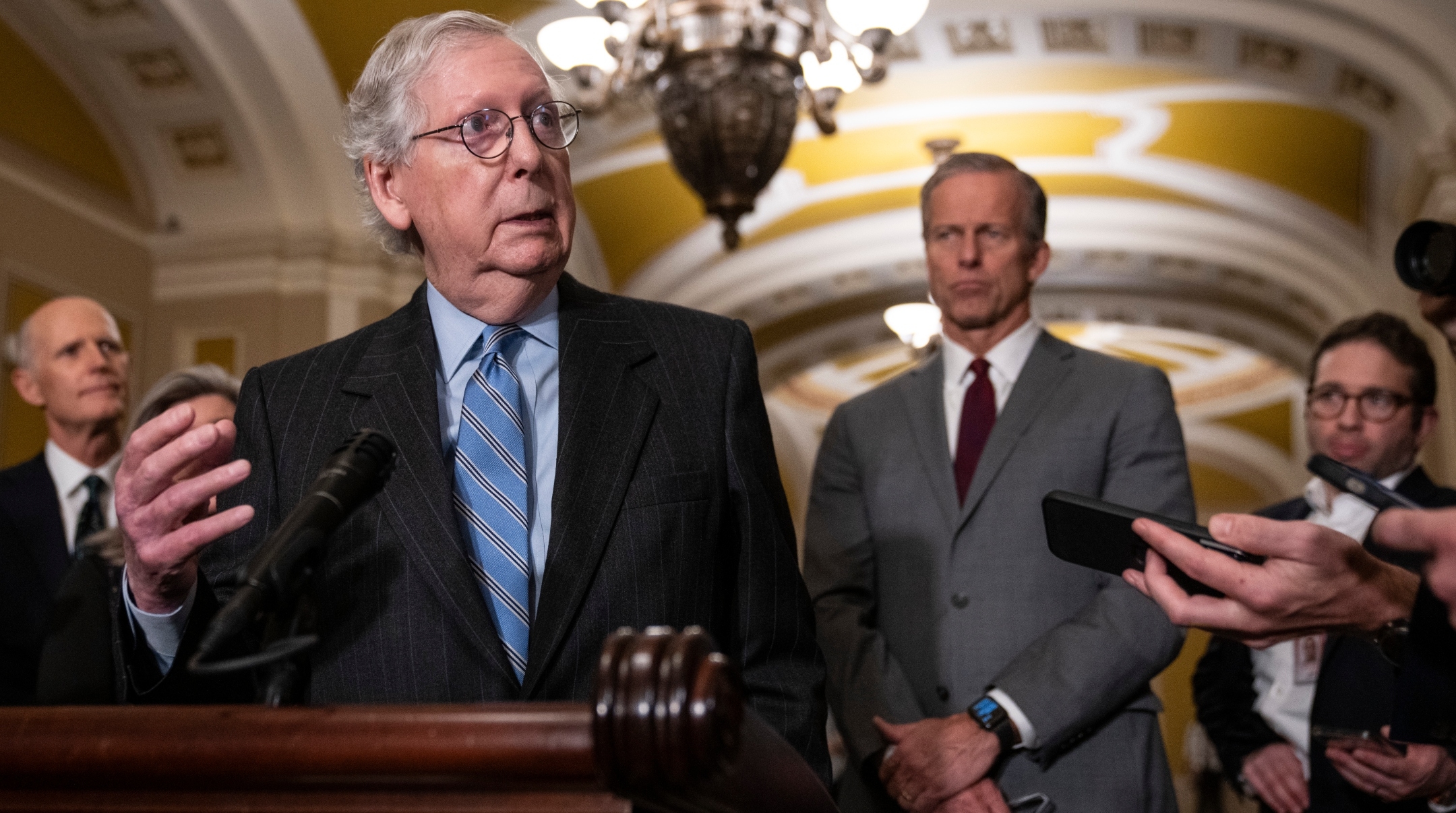 Senate Minority Leader Mitch McConnell, a Kentucky Republican, speaks to reporters after meeting with Senate Republicans at the U.S. Capitol, Nov. 29, 2022. (Drew Angerer/Getty Images)