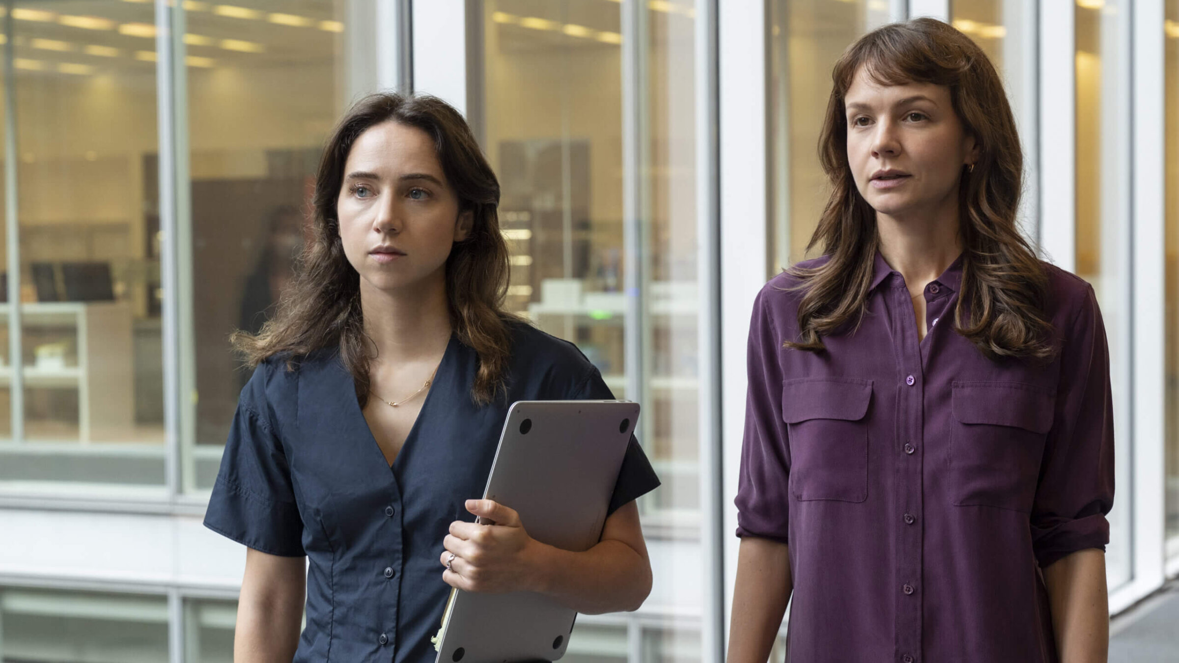 Jodi Kantor (Zoe Kazan) and Megan Twohey (Carey Mulligan) in <i>She Said</i>.