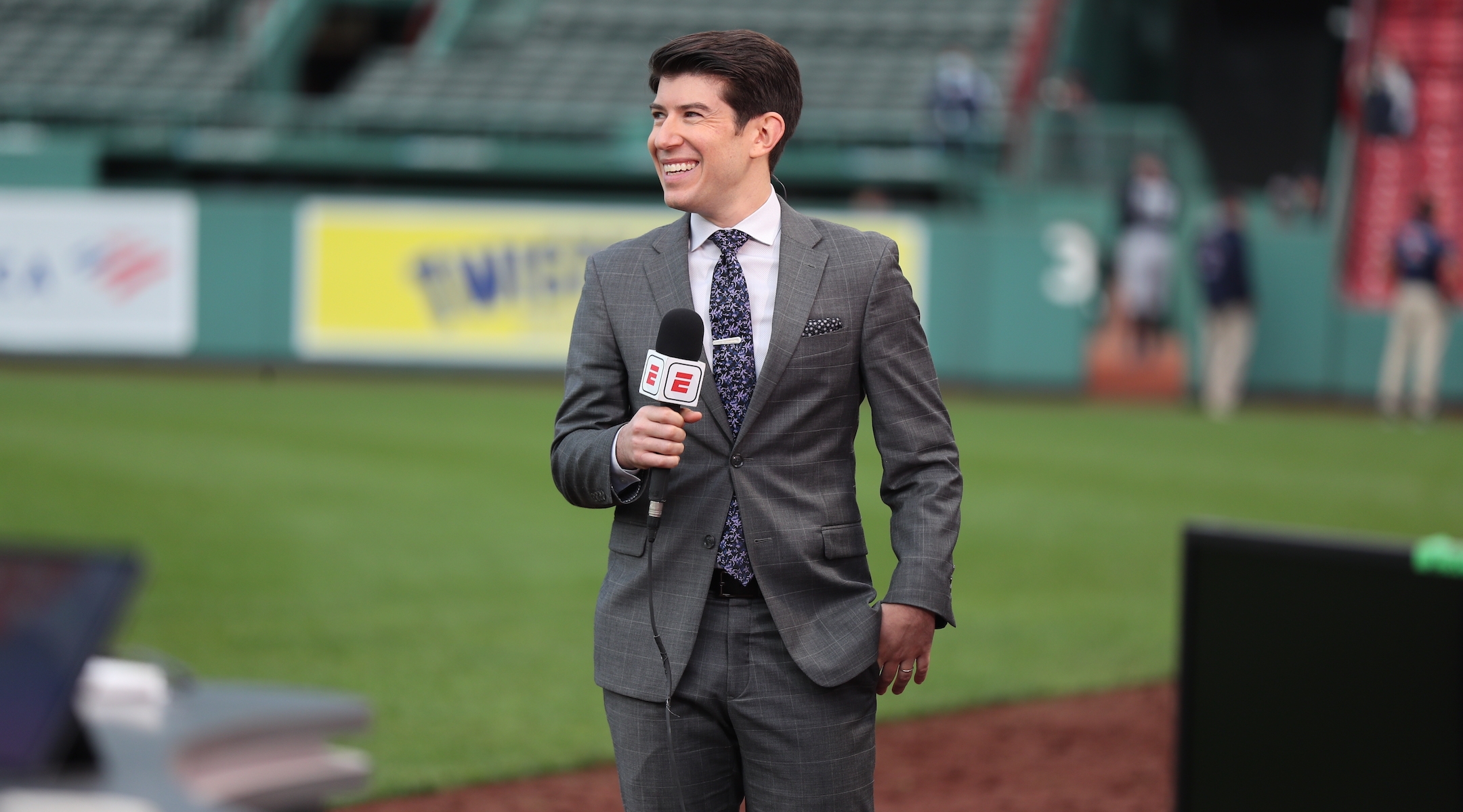 Jeff Passan on the set of “Baseball Tonight” during the 2021 AL Wild Card game at Fenway Park in Boston. (Allen Kee/ESPN Images)