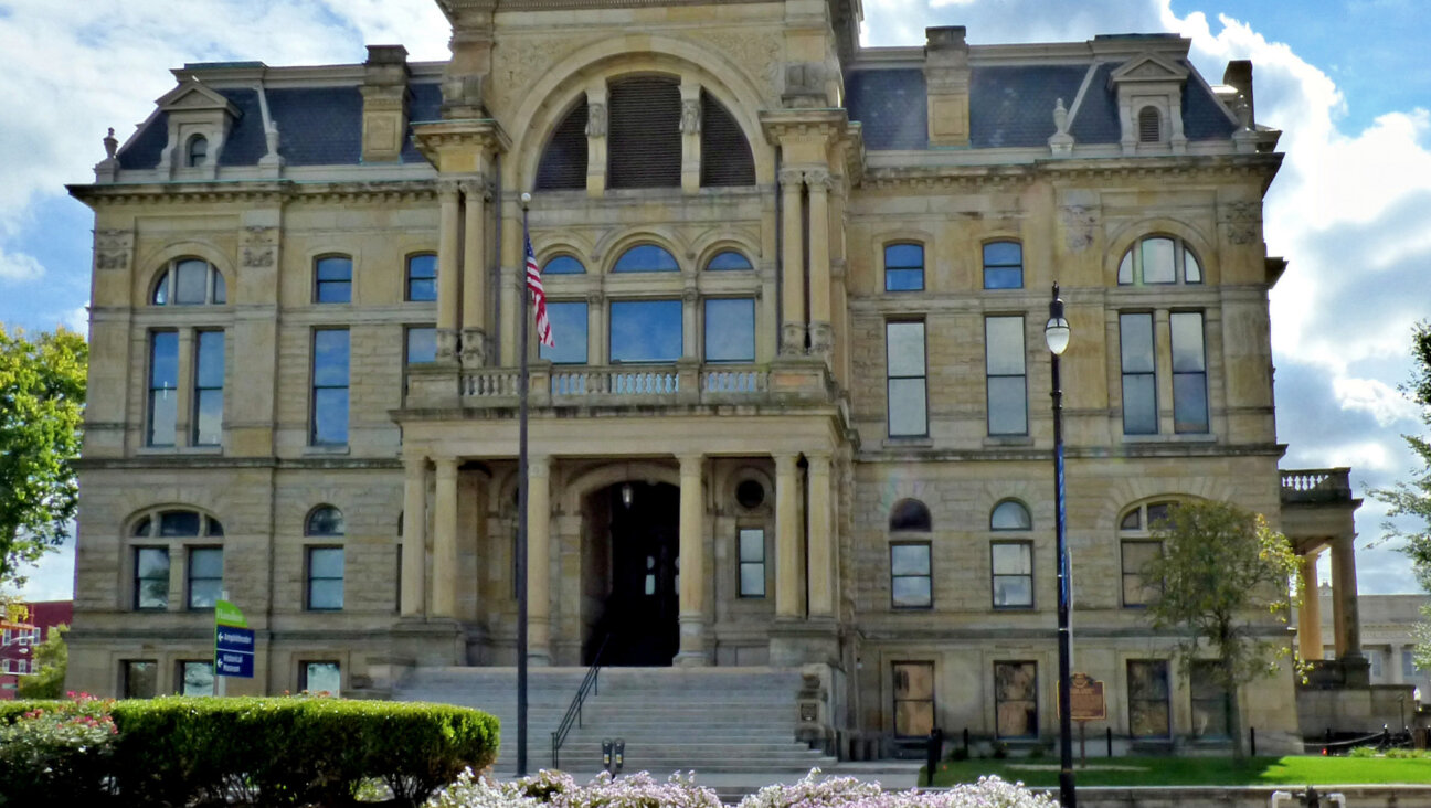 Butler County Courthouse in Hamilton, Ohio, Sept. 28, 2015. (Greg Hume via Creative Commons)