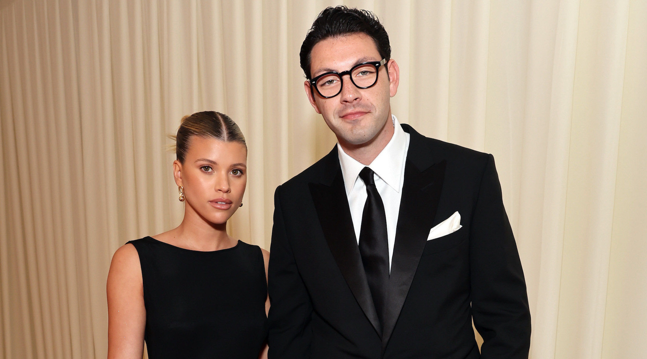 Sofia Richie and Elliot Grainge at an Oscars viewing party in West Hollywood, Calif., March 27, 2022. (Amy Sussman/Getty Images for Elton John AIDS Foundation)