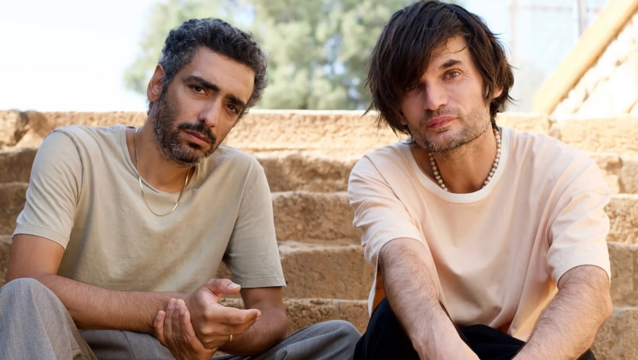 Dudu Tassa, left, shown with Jonny Greenwood. (Shin Katan)