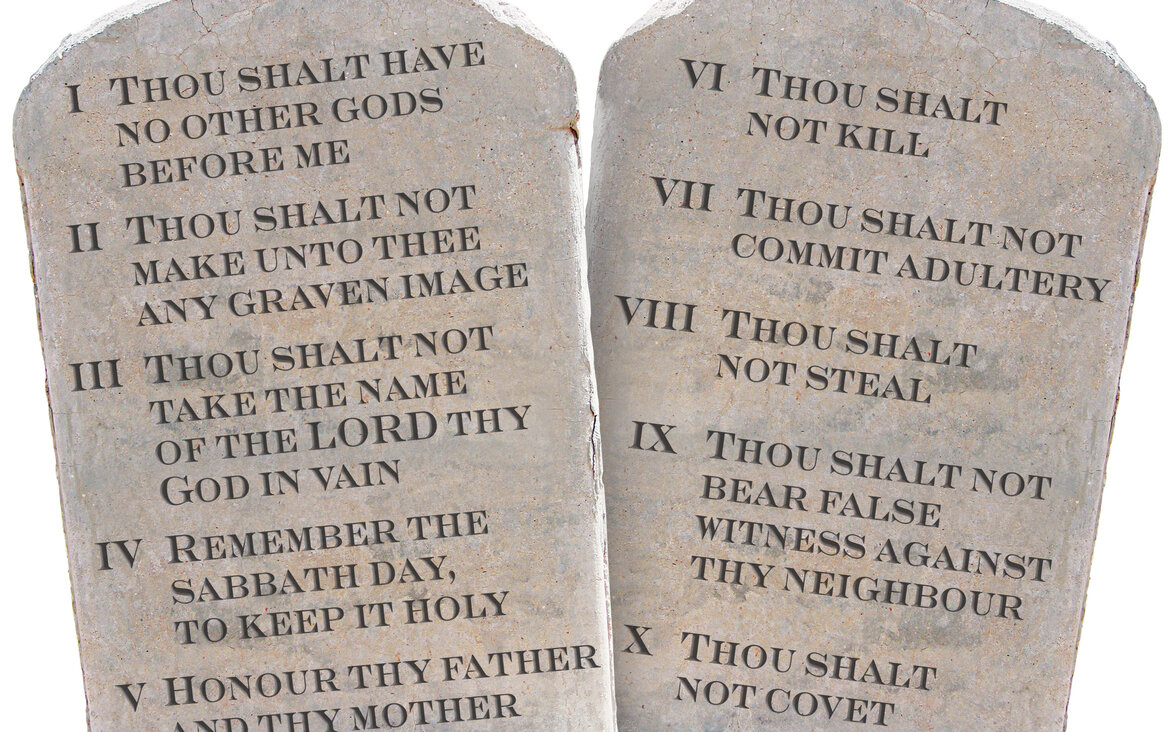 A civil liberties group has condemned a Texas bill that would require the Ten Commandments to be displayed in all public elementary and high school classrooms. 