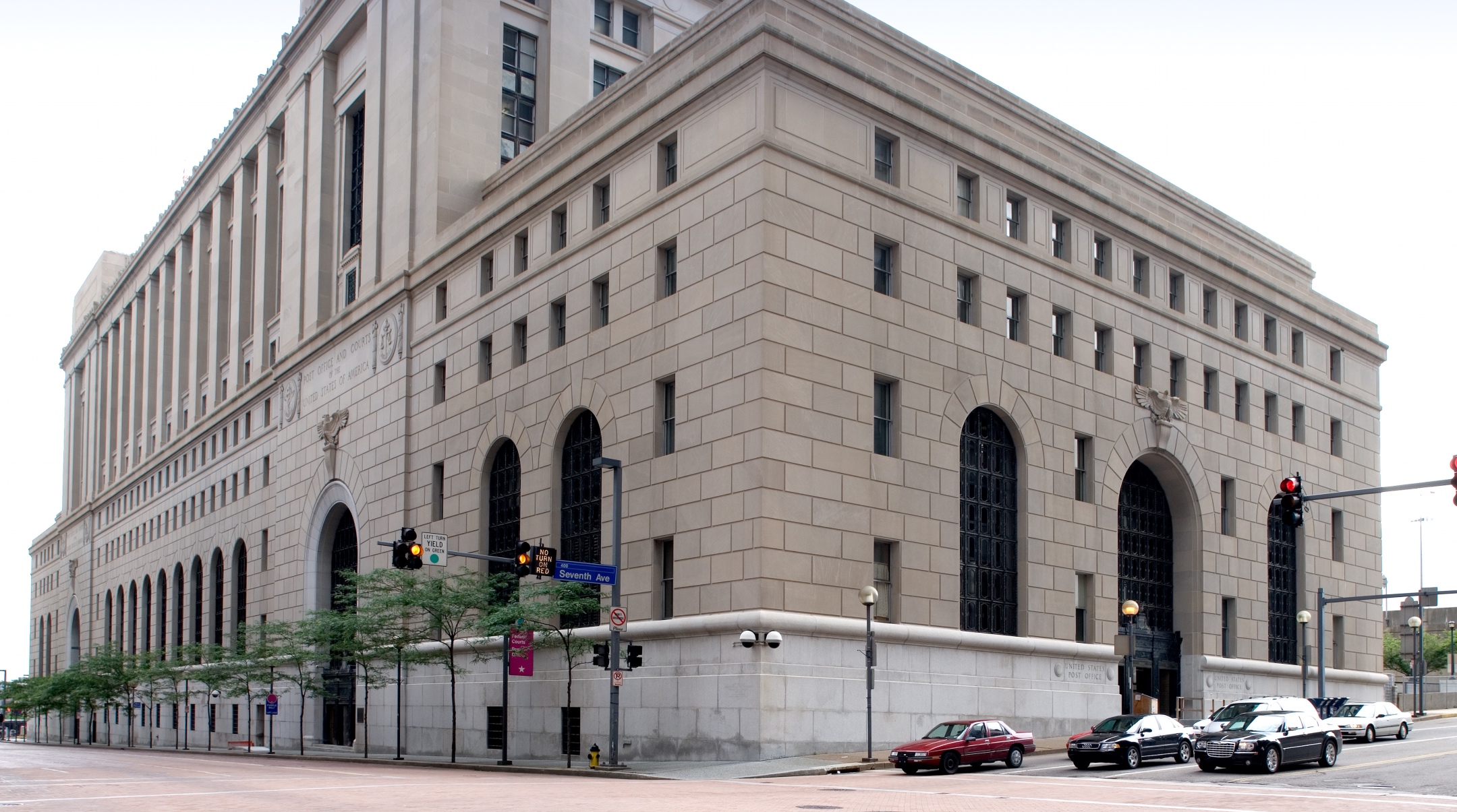 U.S. Courthouse and Post Office, Pittsburgh, Pennsylvania. Nov. 16, 2010. (Carol M. Highsmith/Buyenlarge/Getty Images)