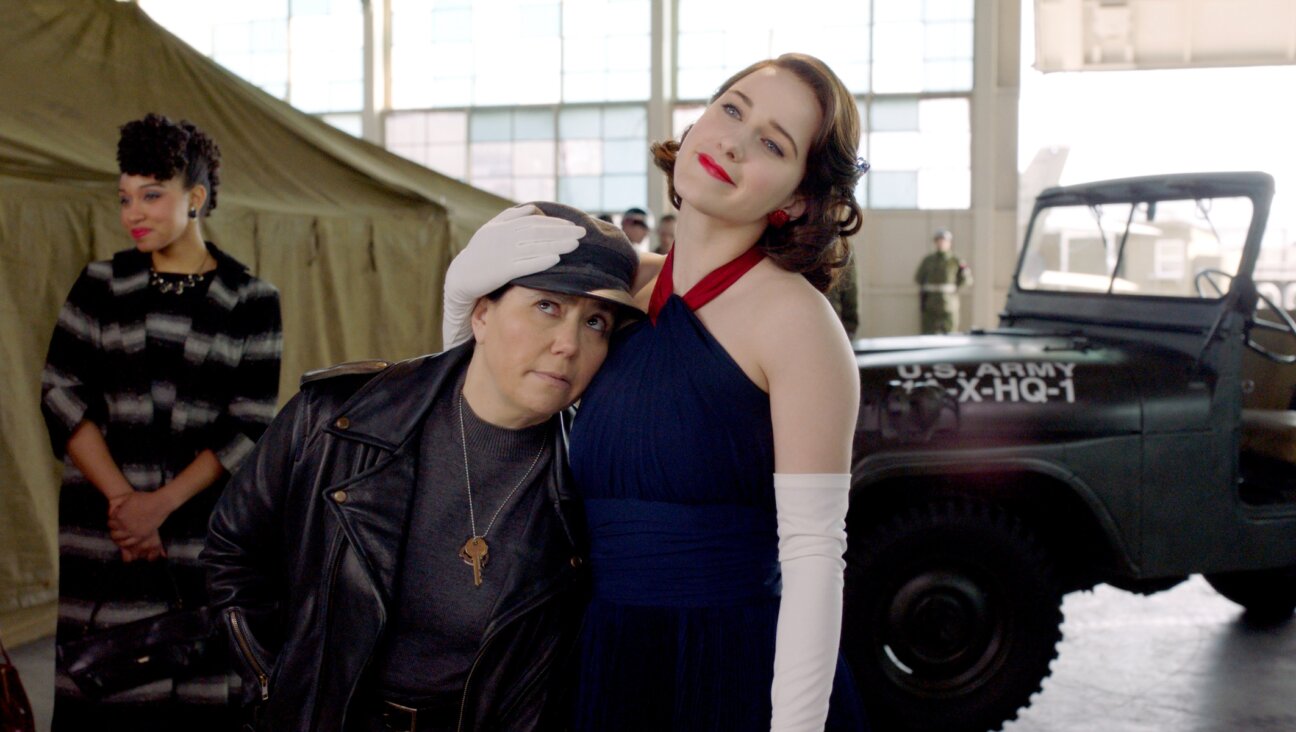 Alex Borstein, left, and Rachel Brosnahan in a scene from Season 3 of “The Marvelous Mrs. Maisel.” (Amazon Studios)