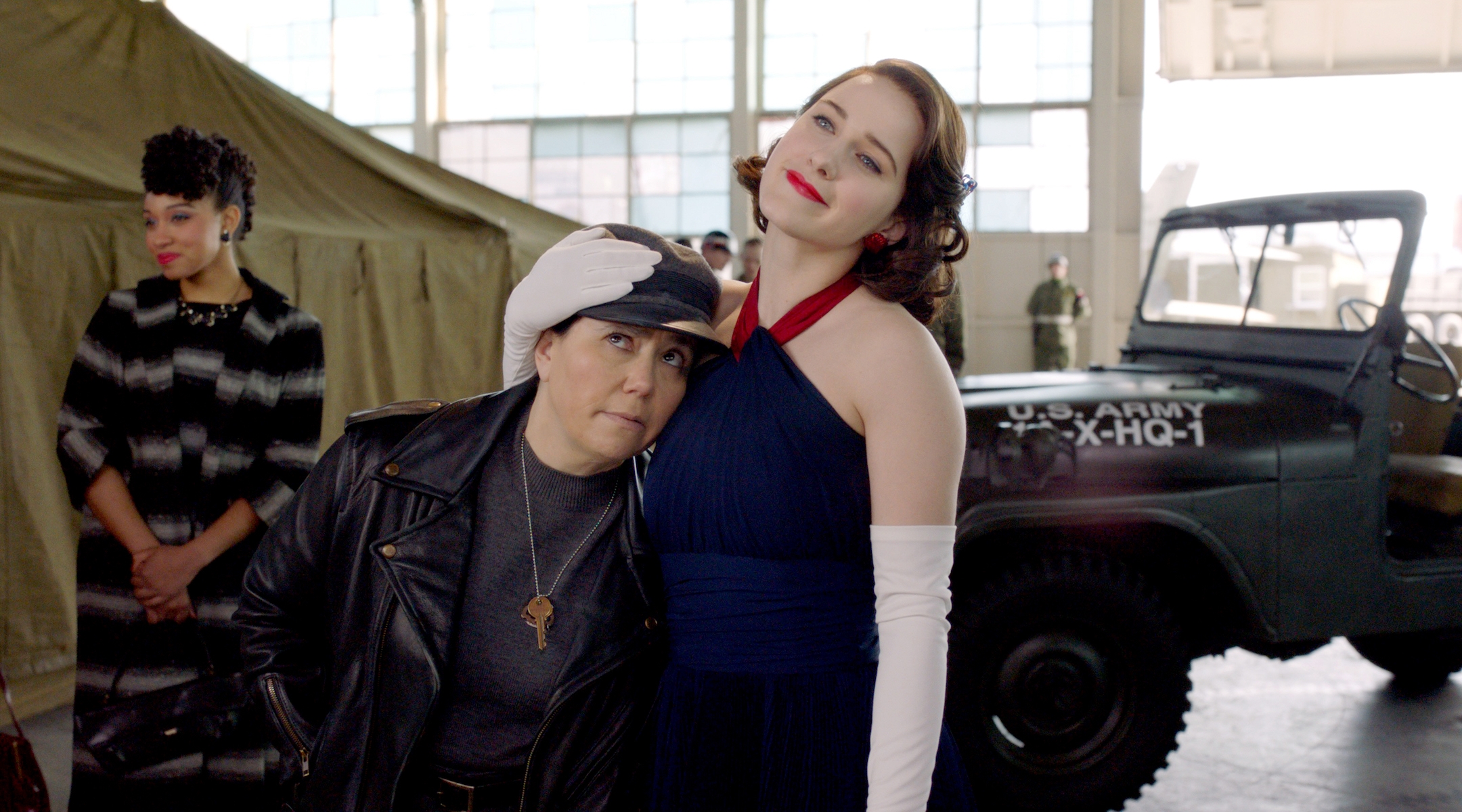 Alex Borstein, left, and Rachel Brosnahan in a scene from Season 3 of “The Marvelous Mrs. Maisel.” (Amazon Studios)