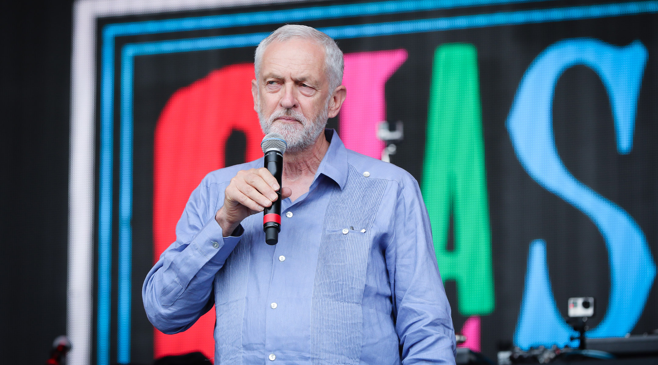 Jeremy Corbyn speaks at the Glastonbury Festival in Pilton, England, June 24, 2017. (Ki Price/Getty Images)