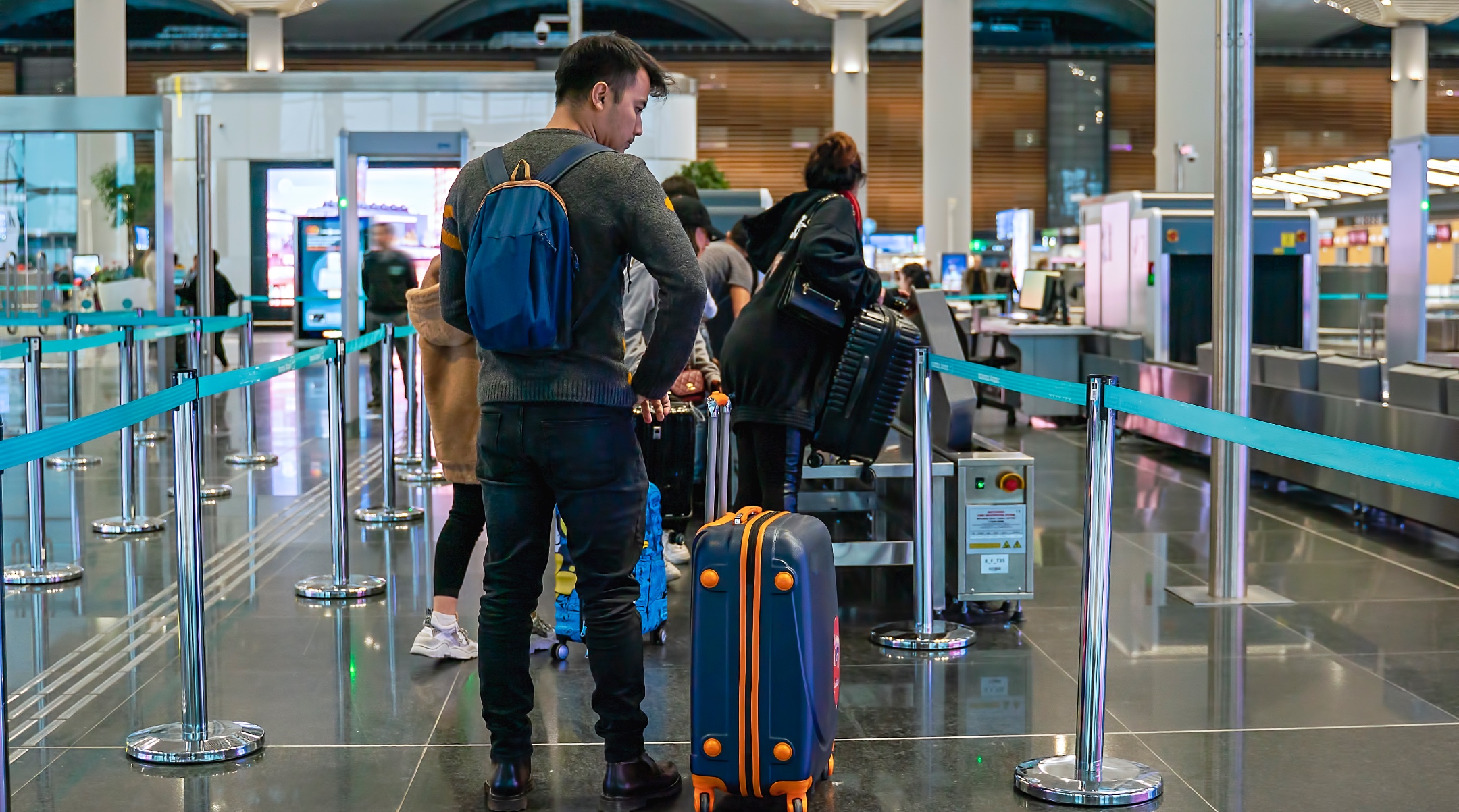 An airport security line. (Illustrative photo/Getty Images)