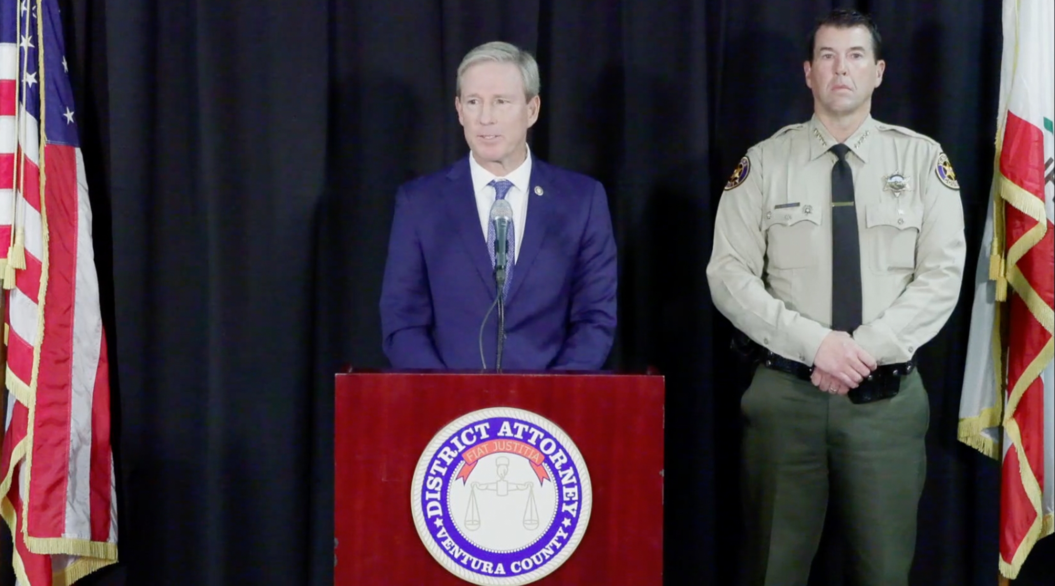 Ventura County District Attorney Erik Nasarenko, left, and Sheriff James Fryhoff at a press conference, Nov. 17, 2023, in Thousand Oaks, CA. (Screenshot)