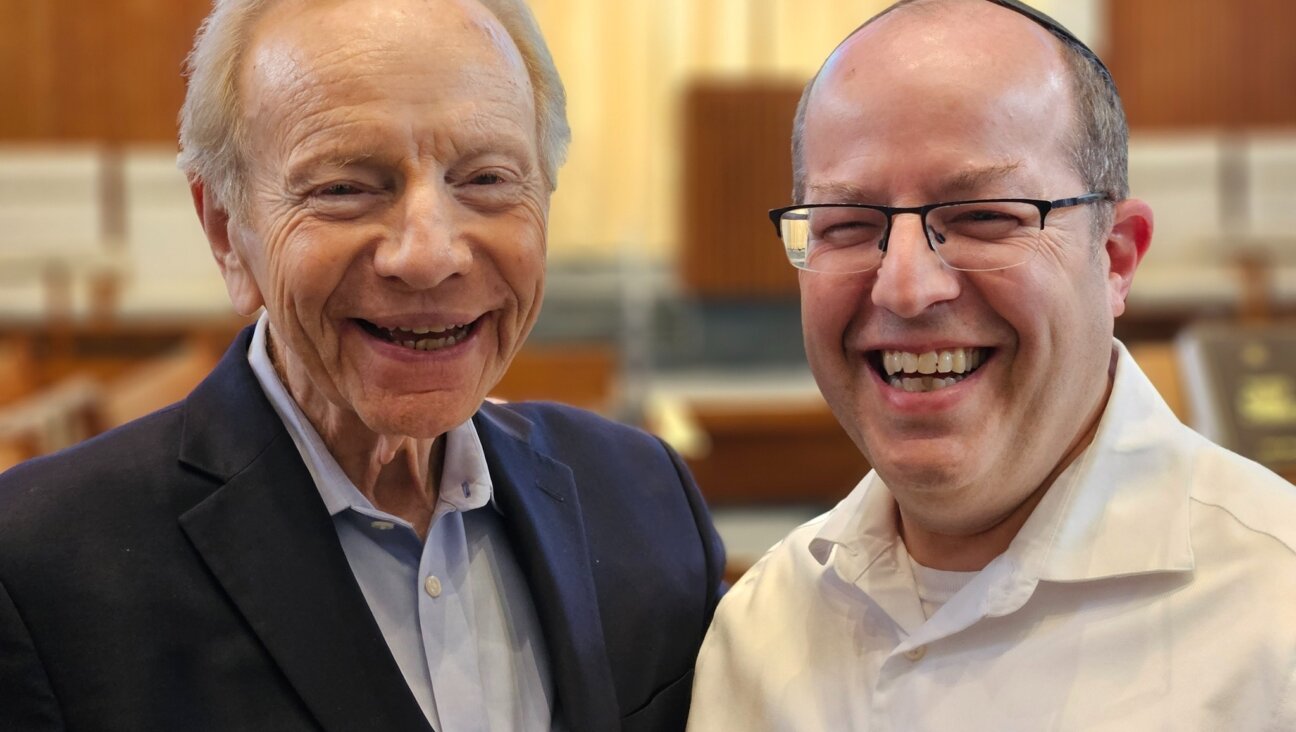 Sen. Joe Lieberman with Rabbi Daniel Cohen in August 2023.
