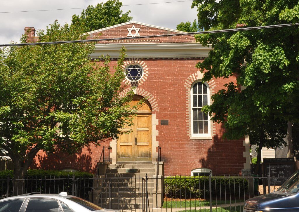 Agudas Achim Anshei Sfard Synagogue in Newton, Massachusetts.