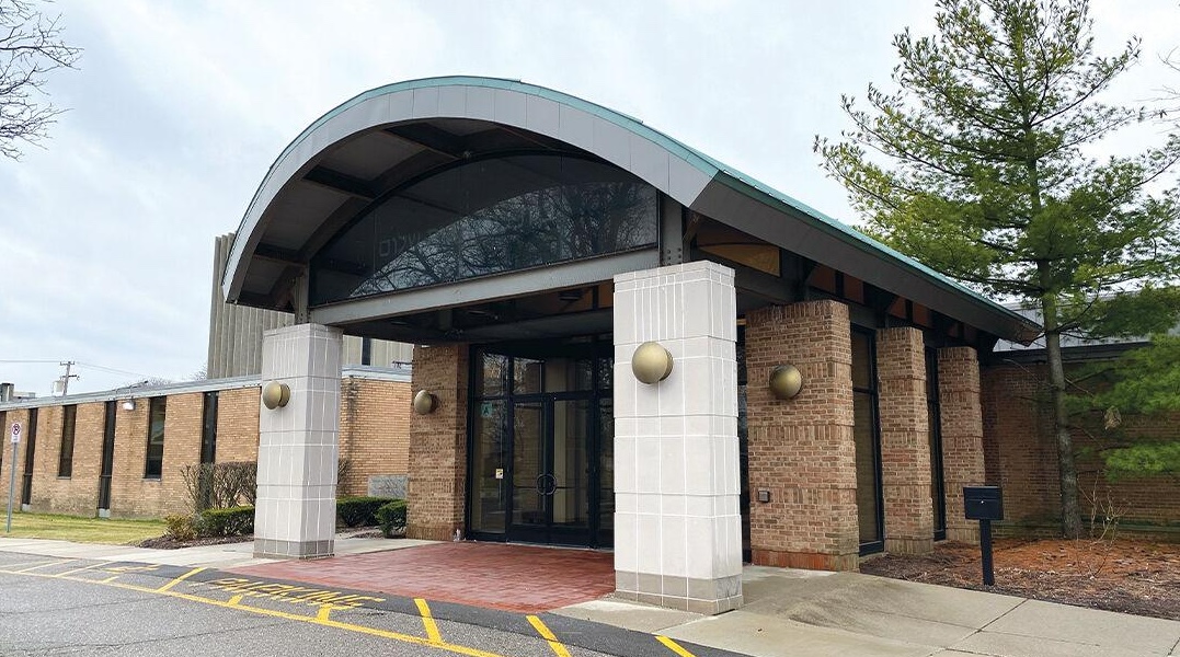 Congregation Beth Shalom in Oak Park, Michigan. (Courtesy Detroit Jewish News)