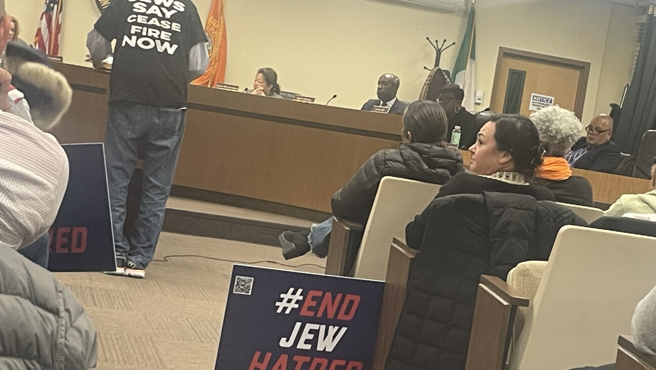 At Tuesday’s town council meeting, Jews and other people on all sides of the Israeli-Palestinian conflict spoke out about the fate of a volunteer police chaplain program.